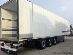 Schmitz Cargobull SCB