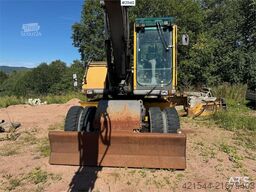 Volvo EW160B Wheel excavator w/ tilt and bucket