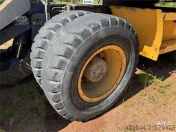 Volvo EW160B Wheel excavator w/ tilt and bucket