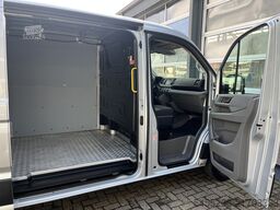 Volkswagen Crafter 35 2.0 TDI L3H2 Airco Cruise Bleutooth ...