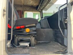 Volvo F 12 15000 L 3 COMPARTMENTS, HANDGESCHAKELD, ADR