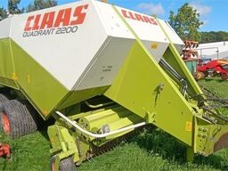 CLAAS Quadrant 2200
