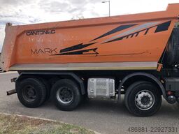 IVECO Trakker 450