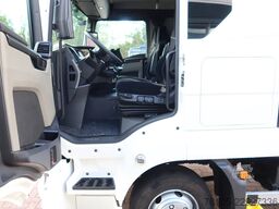 MAN TGL 8.190 Bakwagen + Laadklep DHollandia 1500 kg
