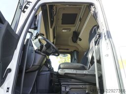 Mercedes-Benz Actros 2542 MP5 Low deck / NEW tow truck