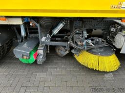 Mercedes-Benz Arocs 1824 4X2 BEAM A9000 SWEEPING TRUCK/ KEHRM...
