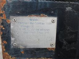 MERCEDES-BENZ 815 4x2 BB - KRAN Emminghaus E30 FUNK Nr: 064