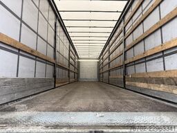 Schmitz Cargobull Curtainsider Standard