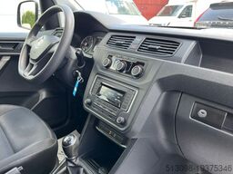 VOLKSWAGEN CADDY MAXI REGALS. TEMP. 4MOTION DACHTRÄ. KLIMA
