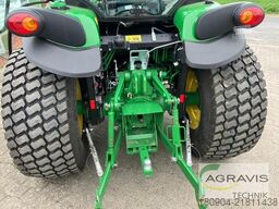 John Deere 4250R