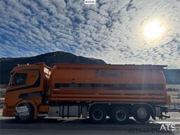 Scania R650 8x4 Bulk Truck with Bulk Trailer – Jilko Body