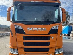 Scania R650 8x4 Bulk Truck with Bulk Trailer – Jilko Body