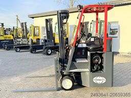 Combilift C3000CB GAS TRIPLEX 4900 FREE-LIFT