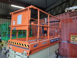 JLG 3246ES
