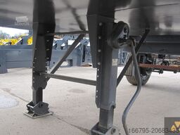 Delta Mobile surge hopper