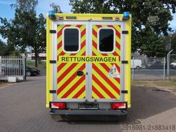MERCEDES-BENZ Sprinter 519 CDI RTW / 1. Hand /SHZ / Fzg Nr:A16
