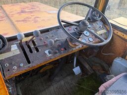 Moxy D16 B Dumper