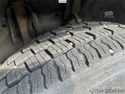 Scania R480 3 axle container truck with/ lift.