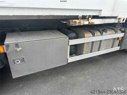 Scania R480 3 axle container truck with/ lift.