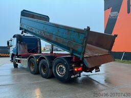 Volvo FM 460 8x4*4 BOX L=6153 mm