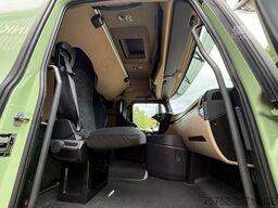 Mercedes-Benz Actros 1842 4X2 Streamspace Side skirts 2x tank...