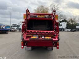 FUSO Canter 7C15 Geesink 6m³ Just 44.000 Km!