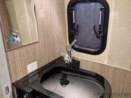 PÖSSL Roadstar 600 L Automat 180PS