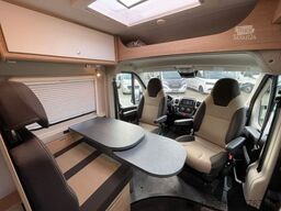 ROADCAR R 600 | *Markise, Solar, AHK Starr,RFK *Miete