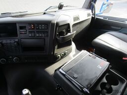 Volvo FMX 500 FMX 500 8x4 HIAB 422 E-8 Hipro + HIAB H...