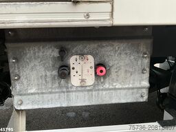 FUSO Canter 3C15 met Palfinger laadklep Slechts 63.4...