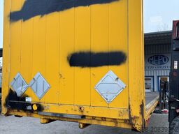 Krone BDF 7,45m Lochleiste Teleskopstützen