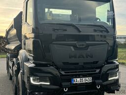 MAN TGS 35.520 8x4H BL CH