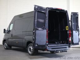 Iveco Daily 35S18 L2 H2 Hi-Matic Automaat Navigatie C...