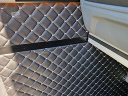 MERCEDES-BENZ 517 Sprinter GSR2  Automatik 20 SS Stock