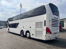 Neoplan Skyliner