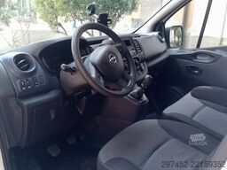 Opel vivaro 1.6 biturbo 9 posti