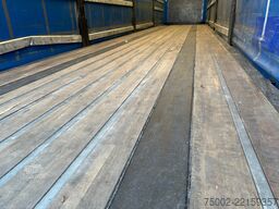 Krone HARDHOUTEN VLOER / SCHIJFREMMEN / 2.80M INW. HO...
