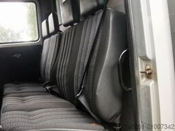 MERCEDES-BENZ 818D, netto  6600¤