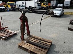  verschiedene Ladekran Anbauteile