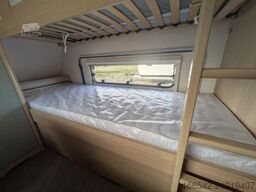 LMC Style Lift 500 K GFK-Dach-Bug-Heck/Hubbett