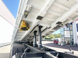 Mercedes-Benz Arocs 4142 K 8x4/4 Arocs 4142/45 K 8x4/4, Meiller Bordmatik links