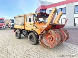 Unimog U52 411 4x4 Schneefräse U52 411 4x4, Schmidt Schneefräse mit Separatmotor