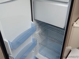 ADRIA Altea 402 PH *Vorzelt*Heckküche*