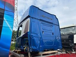 MERCEDES-BENZ Actros 1863