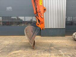 Hitachi ZX210-6