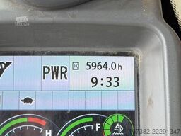 Hitachi ZX210-6