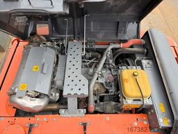 Hitachi ZX210-6