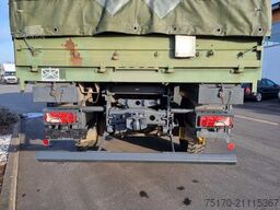 Mercedes-Benz Axor 1829 A 4x4 Pritsche/Plane 10 Stück