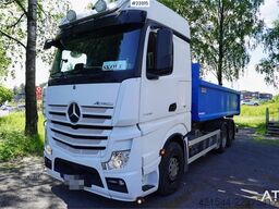 Mercedes-Benz Actros 2558 6x2 Hooklift Truck – Driving School Ve