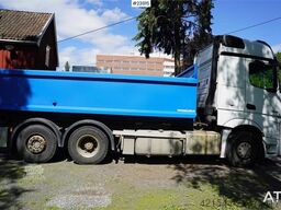 Mercedes-Benz Actros 2558 6x2 Hooklift Truck – Driving School Ve